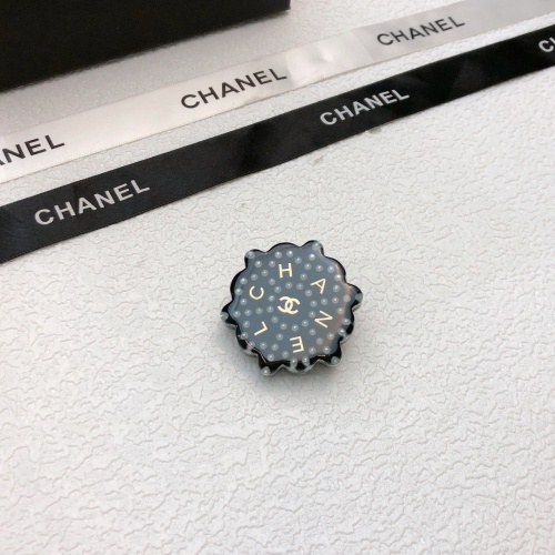 Chanel Brooches For Women #1219941 $34.00 USD, Wholesale Replica Chanel Brooches