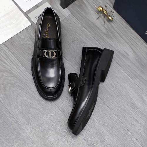 Replica Louis Vuitton LV Oxfords Shoes For Men #1220888 $92.00 USD for Wholesale