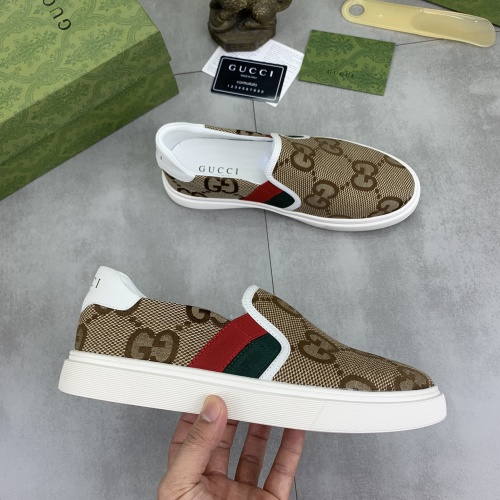 Replica Gucci Casual Shoes For Men #1221239 $72.00 USD for Wholesale