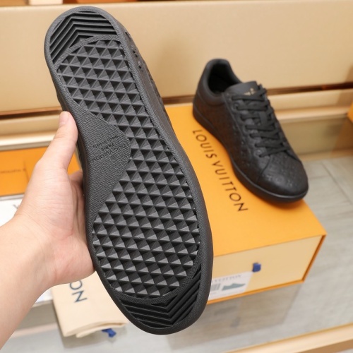 Replica Louis Vuitton Casual Shoes For Men #1221669 $100.00 USD for Wholesale