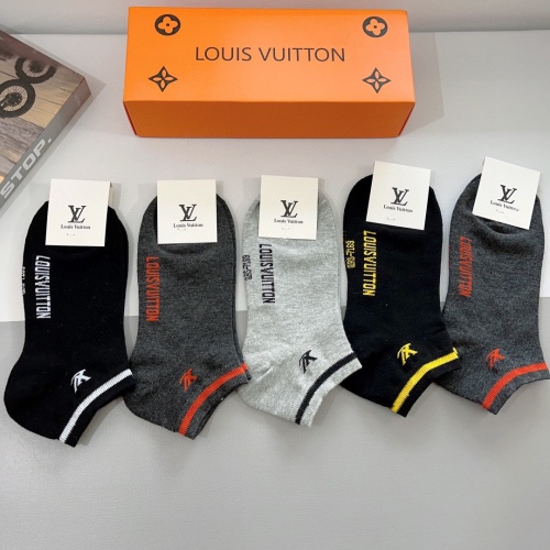 Replica Louis Vuitton LV Socks #1221960 $27.00 USD for Wholesale