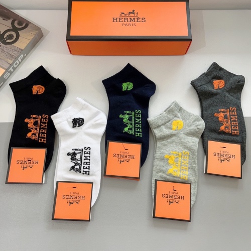 Replica Hermes Socks #1222120 $27.00 USD for Wholesale