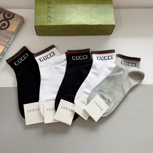 Replica Gucci Socks #1222179 $27.00 USD for Wholesale