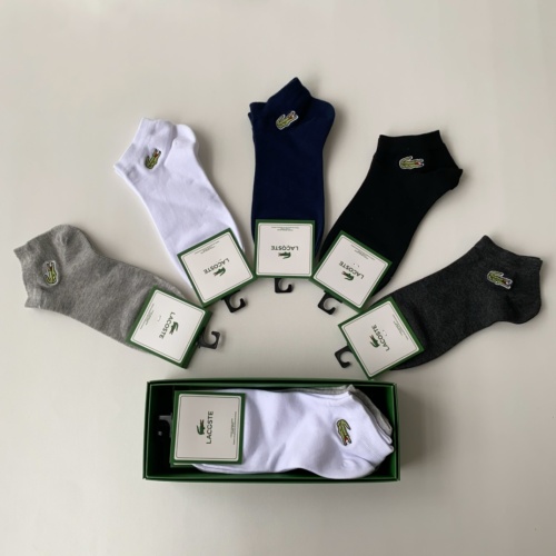 Replica Lacoste Socks #1222204 $27.00 USD for Wholesale