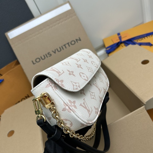 Replica Louis Vuitton AAA Quality Shoulder Bags For Women #1223206 $132.00 USD for Wholesale