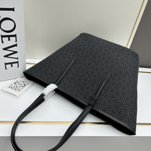 Replica LOEWE AAA Quality Shoulder Bags For Women #1223222 $175.00 USD for Wholesale