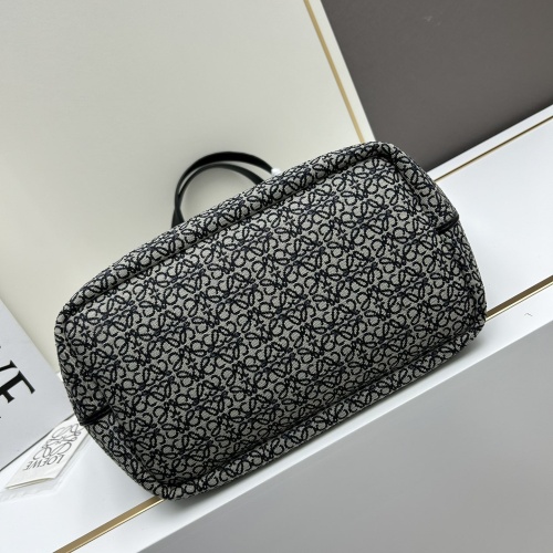 Replica LOEWE AAA Quality Shoulder Bags For Women #1223224 $175.00 USD for Wholesale