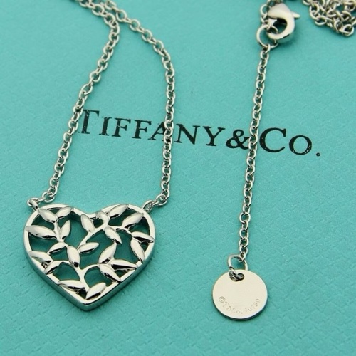 Replica Tiffany Necklaces #1223464 $25.00 USD for Wholesale