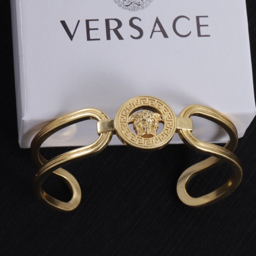 Versace Bracelets #1223580 $29.00 USD, Wholesale Replica Versace Bracelets