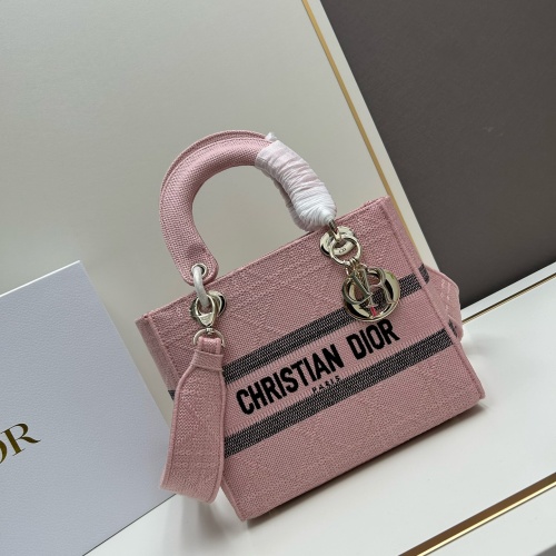 Christian Dior AAA Quality Handbags For Women #1223811 $122.00 USD, Wholesale Replica Christian Dior AAA Handbags