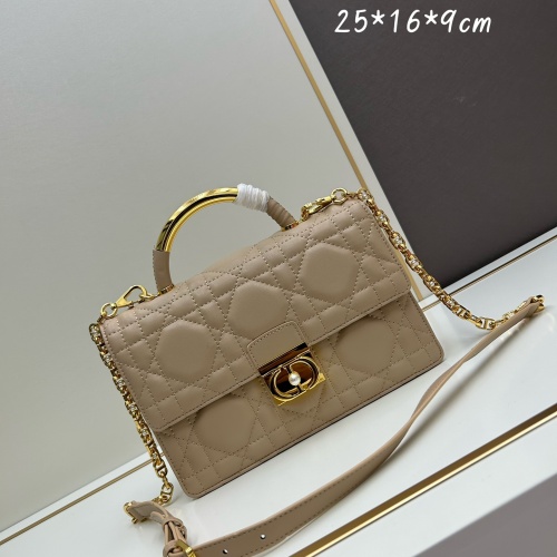 Christian Dior AAA Quality Messenger Bags For Women #1223860 $92.00 USD, Wholesale Replica Christian Dior AAA Quality Messenger Bags