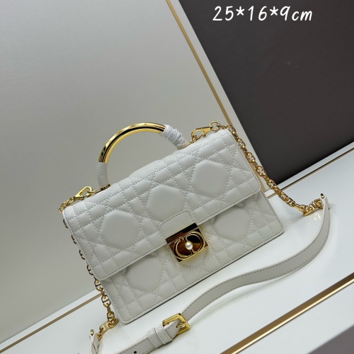 Christian Dior AAA Quality Messenger Bags For Women #1223864 $92.00 USD, Wholesale Replica Christian Dior AAA Quality Messenger Bags