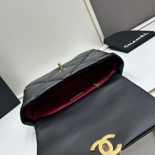 Replica Chanel AAA Quality Messenger Bags For Women #1224044 $96.00 USD for Wholesale