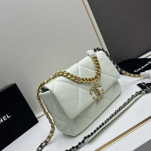 Replica Chanel AAA Quality Messenger Bags For Women #1224045 $96.00 USD for Wholesale