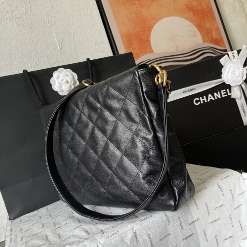 Replica Chanel AAA Quality Messenger Bags For Women #1224062 $140.00 USD for Wholesale