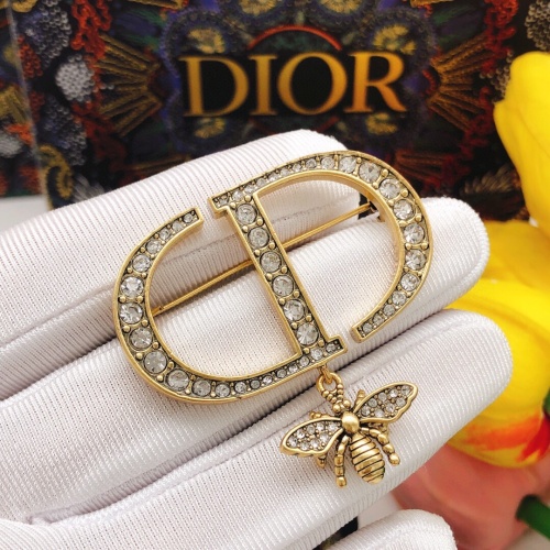 Replica Christian Dior Brooches For Women #1224079 $29.00 USD for Wholesale