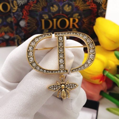 Replica Christian Dior Brooches For Women #1224079 $29.00 USD for Wholesale