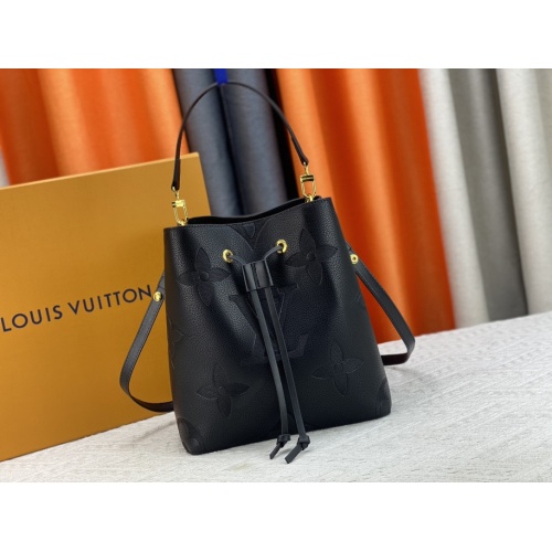 Louis Vuitton AAA Quality Messenger Bags For Women #1224334 $68.00 USD, Wholesale Replica Louis Vuitton AAA Quality Messenger Bags