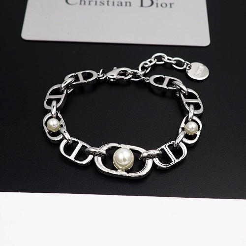 Christian Dior Bracelets #1224369 $29.00 USD, Wholesale Replica Christian Dior Bracelets