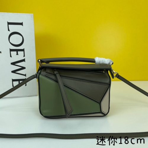 LOEWE AAA Quality Messenger Bags For Women #1225844 $105.00 USD, Wholesale Replica LOEWE AAA Messenger Bags