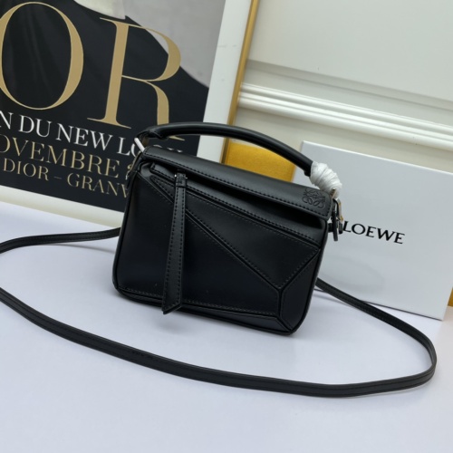 LOEWE AAA Quality Messenger Bags For Women #1225848 $105.00 USD, Wholesale Replica LOEWE AAA Messenger Bags