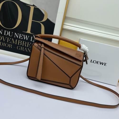 LOEWE AAA Quality Messenger Bags For Women #1225853 $105.00 USD, Wholesale Replica LOEWE AAA Messenger Bags