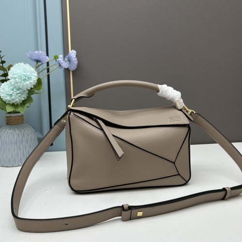 LOEWE AAA Quality Messenger Bags For Women #1225875 $128.00 USD, Wholesale Replica LOEWE AAA Messenger Bags