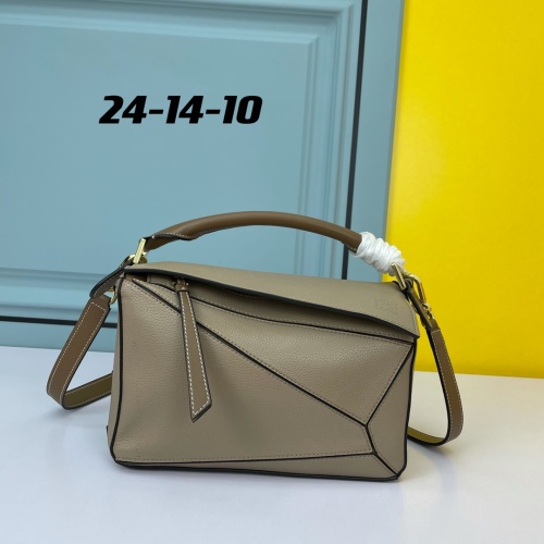 LOEWE AAA Quality Messenger Bags For Women #1225893 $128.00 USD, Wholesale Replica LOEWE AAA Messenger Bags