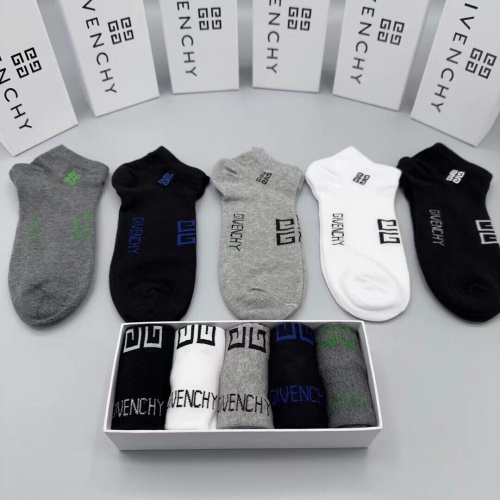 Givenchy Socks #1227503 $29.00 USD, Wholesale Replica Givenchy Socks