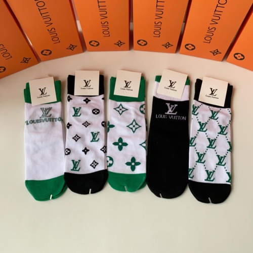 Louis Vuitton LV Socks #1227687 $29.00 USD, Wholesale Replica Louis Vuitton LV Socks