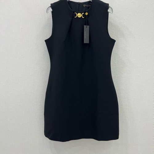 Versace Dresses Sleeveless For Women #1228717 $102.00 USD, Wholesale Replica Versace Dresses