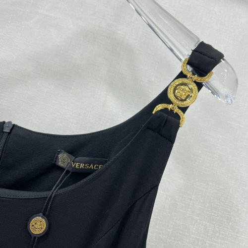 Replica Versace Dresses Sleeveless For Women #1228718 $102.00 USD for Wholesale