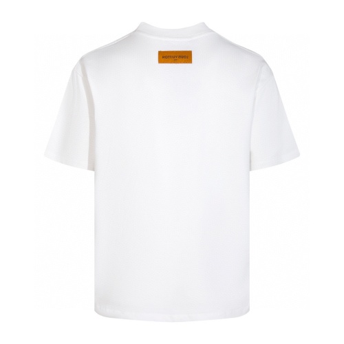 Replica Louis Vuitton LV T-Shirts Short Sleeved For Unisex #1228868 $39.00 USD for Wholesale