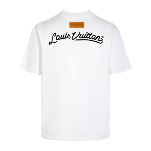 Replica Louis Vuitton LV T-Shirts Short Sleeved For Unisex #1228870 $39.00 USD for Wholesale