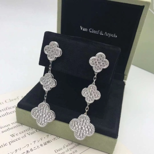 Van Cleef &amp; Arpels Earrings For Women #1229462 $38.00 USD, Wholesale Replica Van Cleef &amp; Arpels Earrings