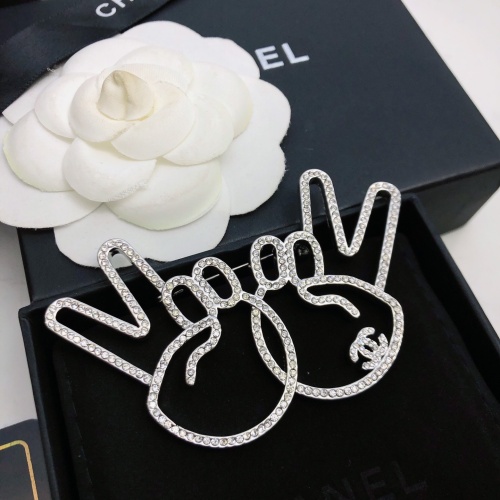 Chanel Brooches For Women #1229717 $34.00 USD, Wholesale Replica Chanel Brooches