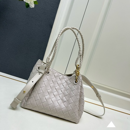 Bottega Veneta BV AAA Quality Shoulder Bags For Women #1229728 $102.00 USD, Wholesale Replica Bottega Veneta BV AAA Quality Shoulder Bags