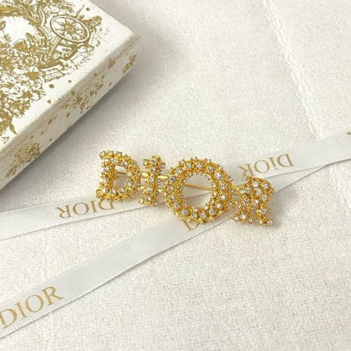 Replica Christian Dior Brooches For Women #1229735 $36.00 USD for Wholesale