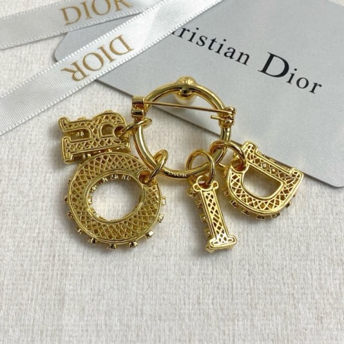 Replica Christian Dior Brooches For Women #1229736 $38.00 USD for Wholesale