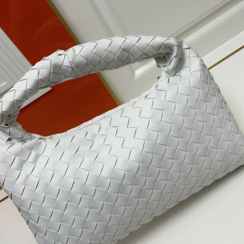 Replica Bottega Veneta BV AAA Quality Handbags For Women #1229786 $130.00 USD for Wholesale