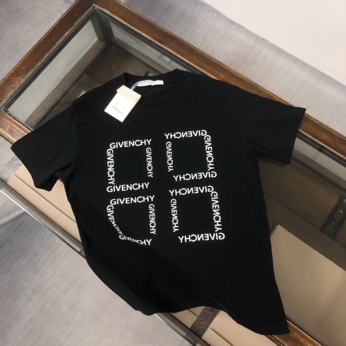 Givenchy T-Shirts Short Sleeved For Unisex #1229855 $39.00 USD, Wholesale Replica Givenchy T-Shirts