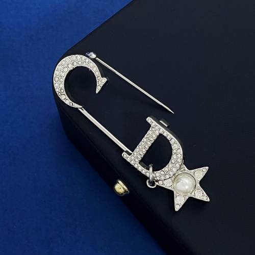 Replica Christian Dior Brooches For Women #1230013 $29.00 USD for Wholesale