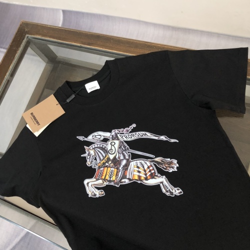 Replica Burberry T-Shirts Short Sleeved For Unisex #1231529 $40.00 USD for Wholesale