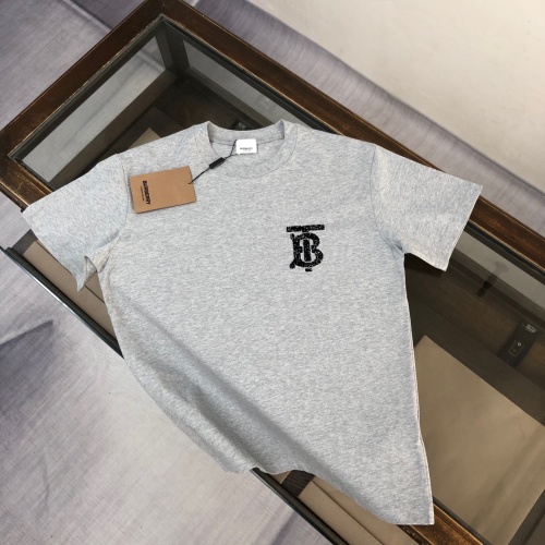 Burberry T-Shirts Short Sleeved For Unisex #1231536 $40.00 USD, Wholesale Replica Burberry T-Shirts