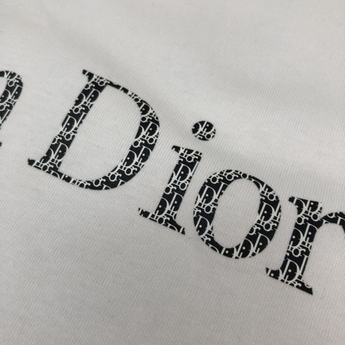 Replica Christian Dior T-Shirts Short Sleeved For Unisex #1231570 $40.00 USD for Wholesale