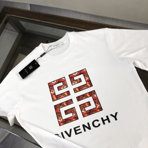 Replica Givenchy T-Shirts Short Sleeved For Unisex #1231589 $40.00 USD for Wholesale