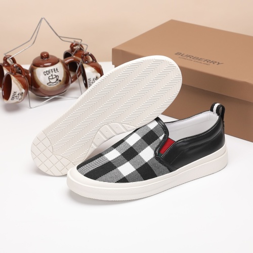 Replica Burberry Casual Shoes For Men #1231597 $64.00 USD for Wholesale