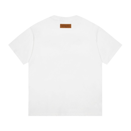 Replica Louis Vuitton LV T-Shirts Short Sleeved For Unisex #1231617 $38.00 USD for Wholesale