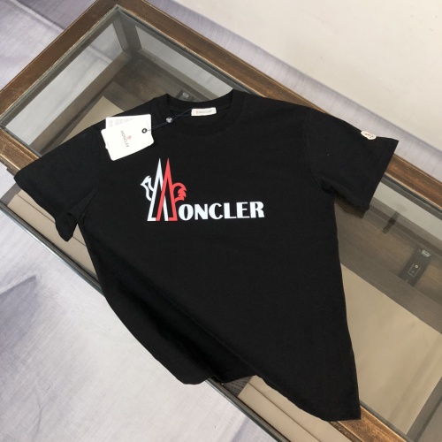 Moncler T-Shirts Short Sleeved For Unisex #1231624 $40.00 USD, Wholesale Replica Moncler T-Shirts