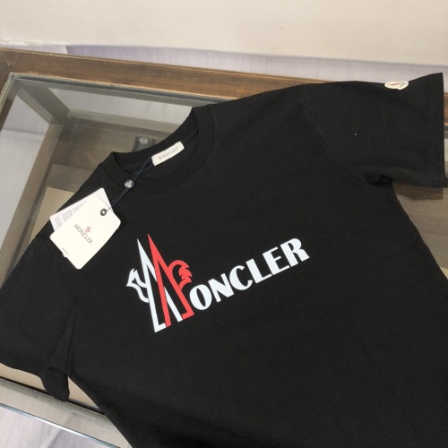 Replica Moncler T-Shirts Short Sleeved For Unisex #1231624 $40.00 USD for Wholesale